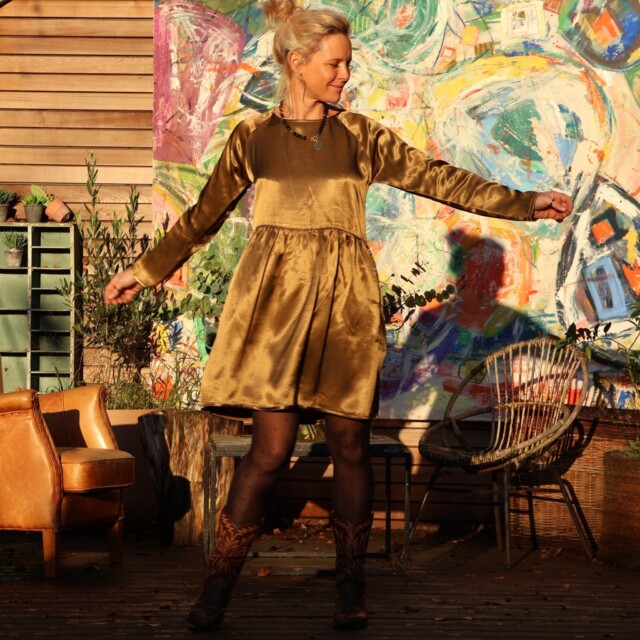 Quintessence - Robe Mia courte - viscose mordorée