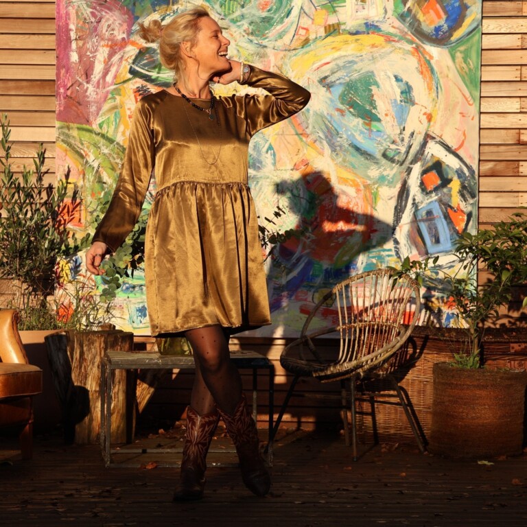 Quintessence - Robe Mia courte - viscose mordorée