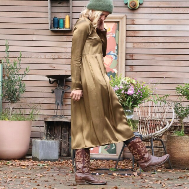 Quintessence - Robe Romane - viscose mordorée