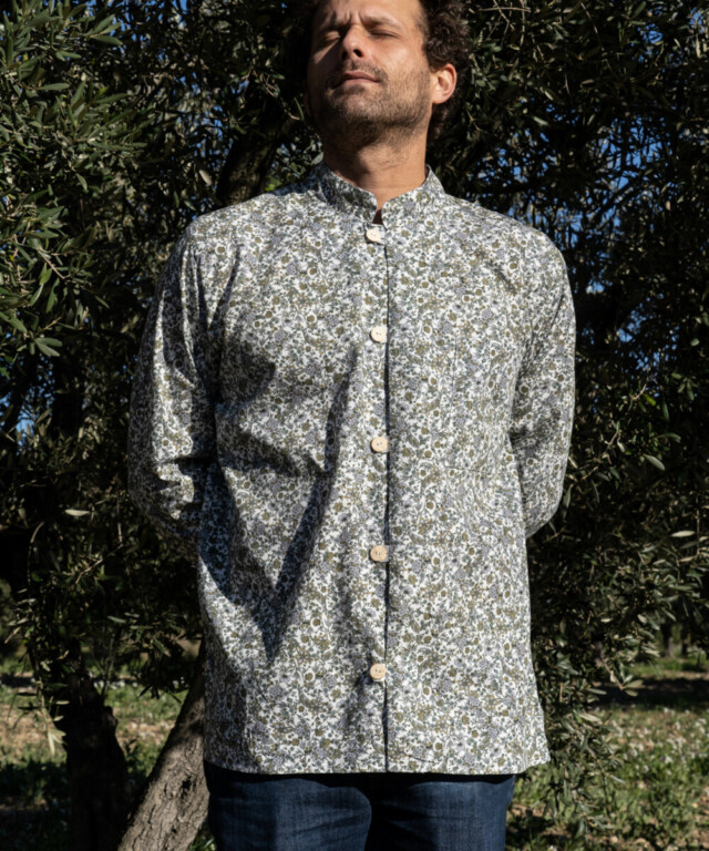 Fleurs Pois & Cie - Chemise ou veste pour homme ? - Blanc/vert foncé/Bleu ciel