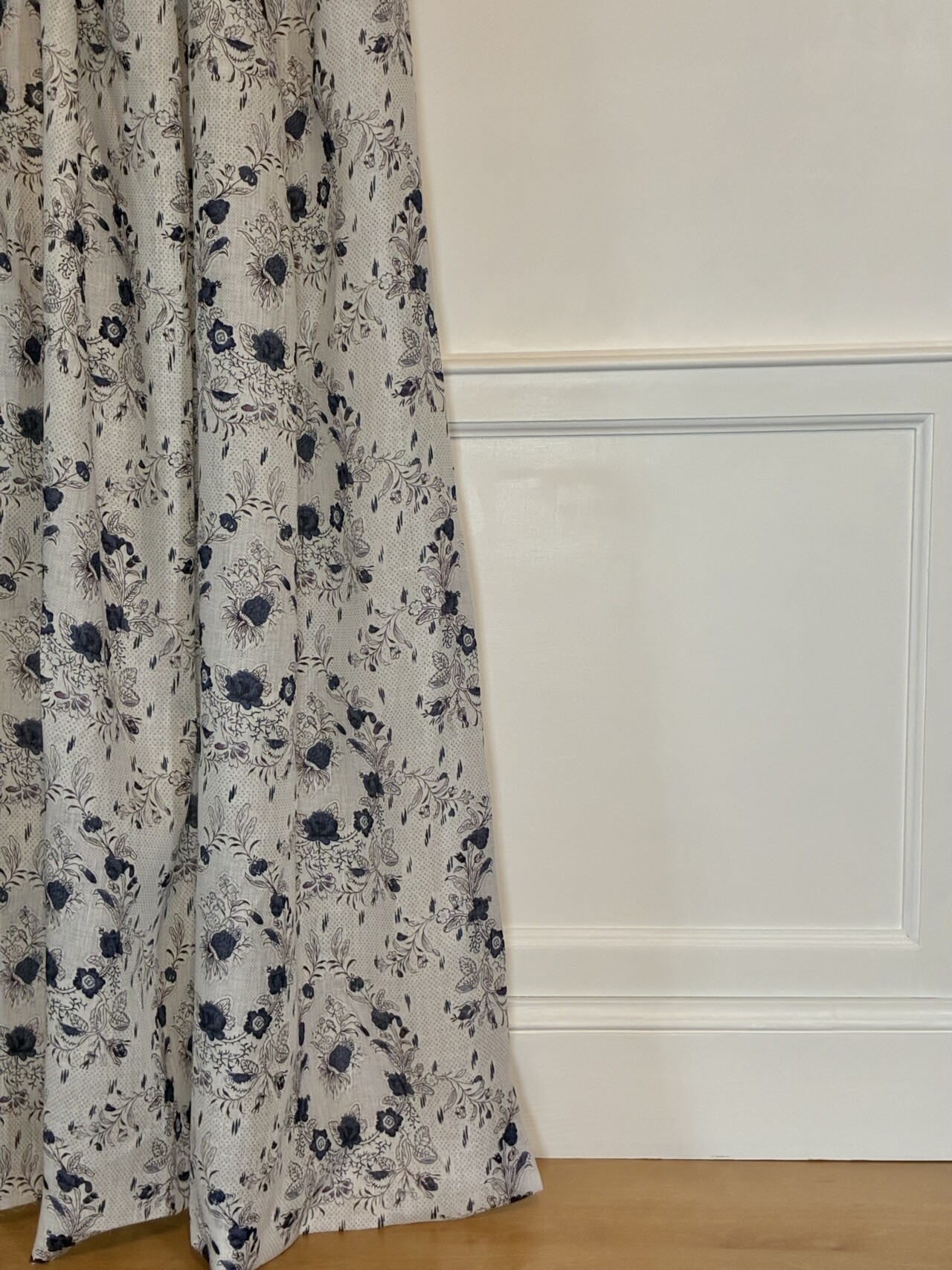 Tissus-Anciens-impression-epoque-tons-ecru-bleu