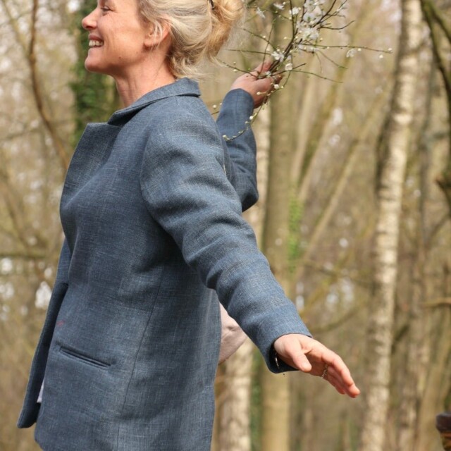 Quintessence - Veste Fanny en lin indigo lavé