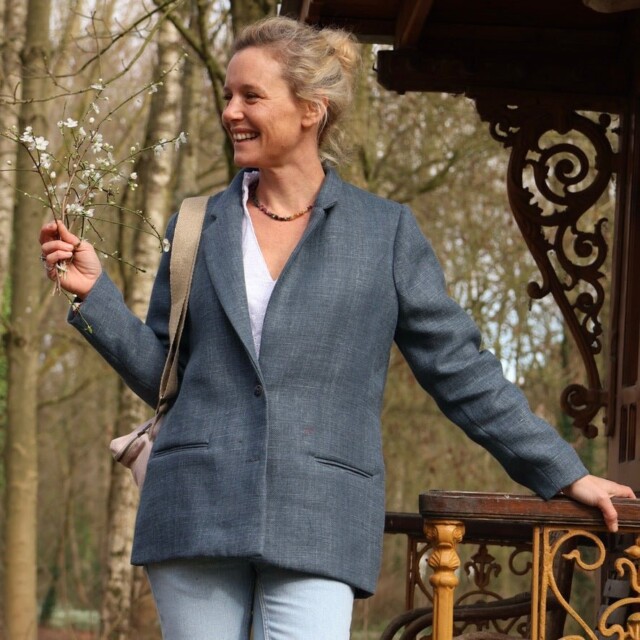 Quintessence - Veste Fanny en lin indigo lavé