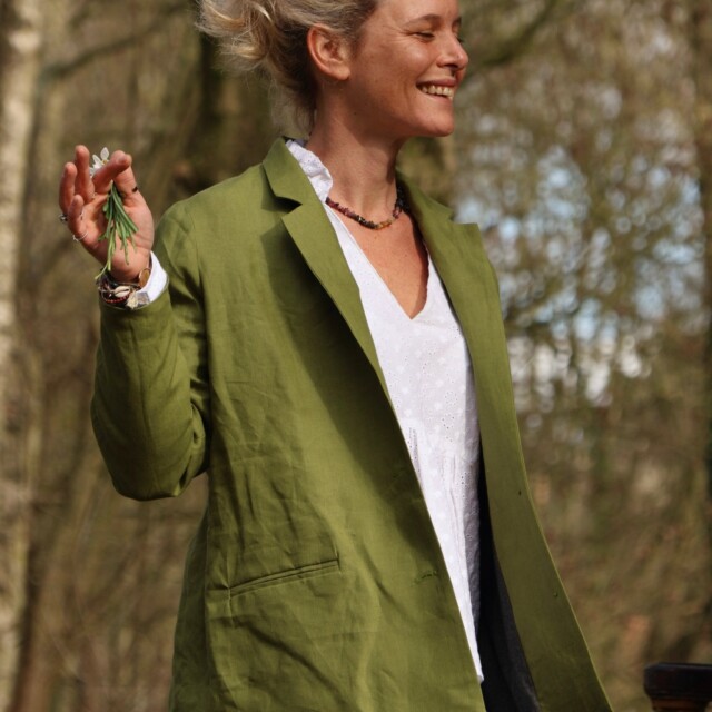 Quintessence - Veste Fanny en lin vert Granny Smith