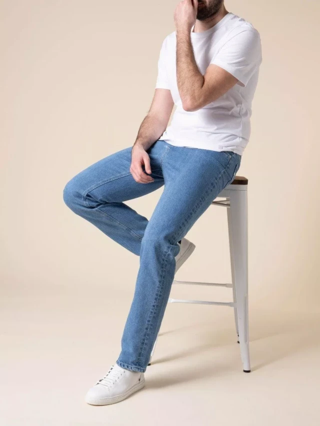 1083 - JEANS DROIT 101N DELAVE coton bio superdenim indigo clair Homme