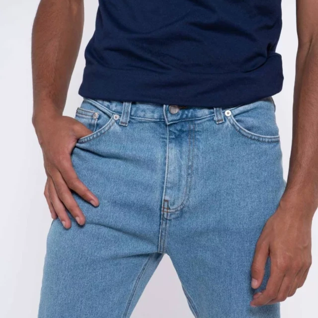 1083 - JEANS AJUSTE 103N DELAVE coton bio superdenimflex indigo clair Homme