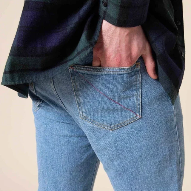 1083 - JEANS AJUSTE 103N DELAVE coton bio superdenim flex indigo clair