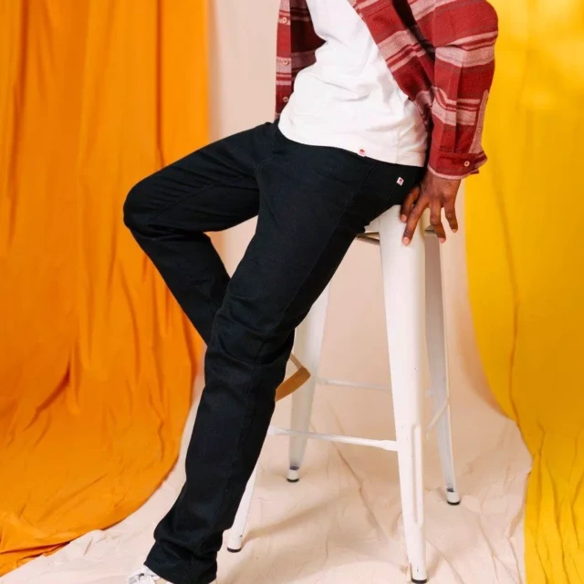 1083 - JEANS AJUSTE ATHLETIQUE 105N coton bio filidenim flex uni noir Homme