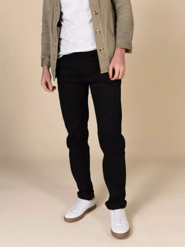 1083 - Jeans ajuste athletique 105n