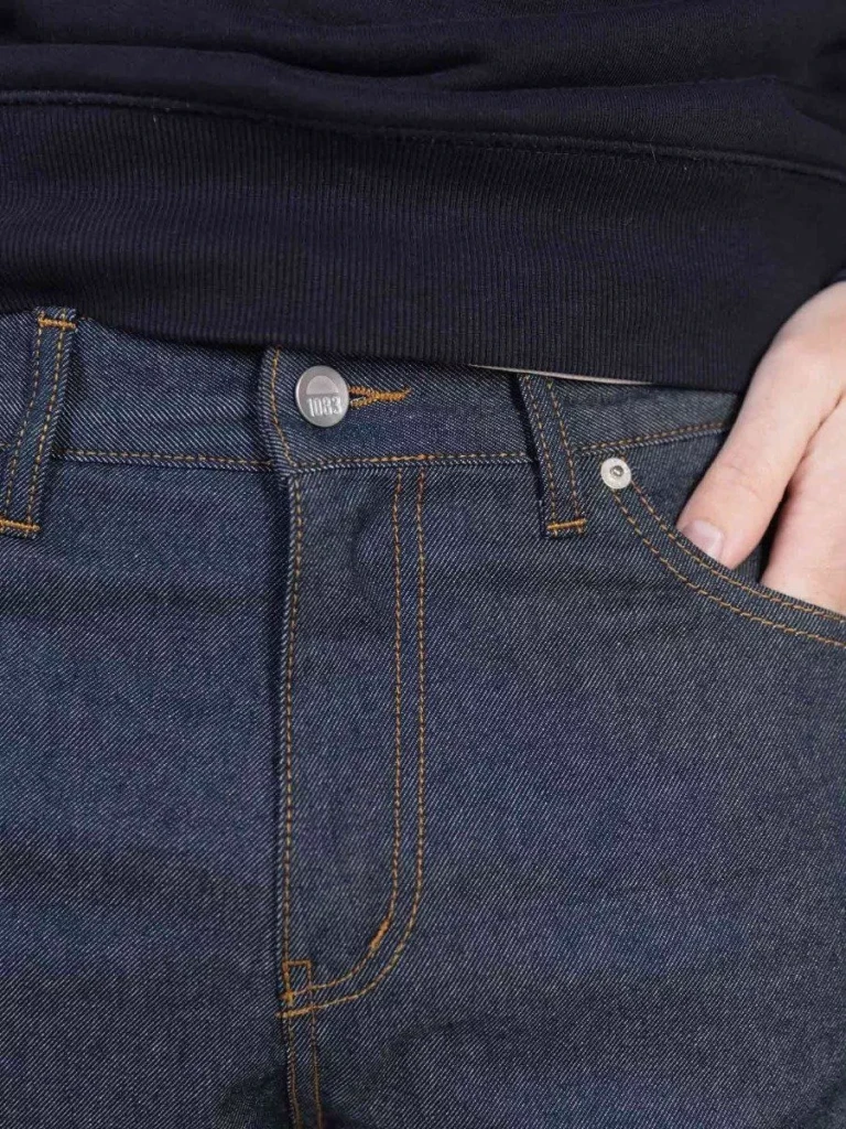 1083 - JEANS AJUSTE ATHLETIQUE 105N coton bio filidenim flex bleu Homme