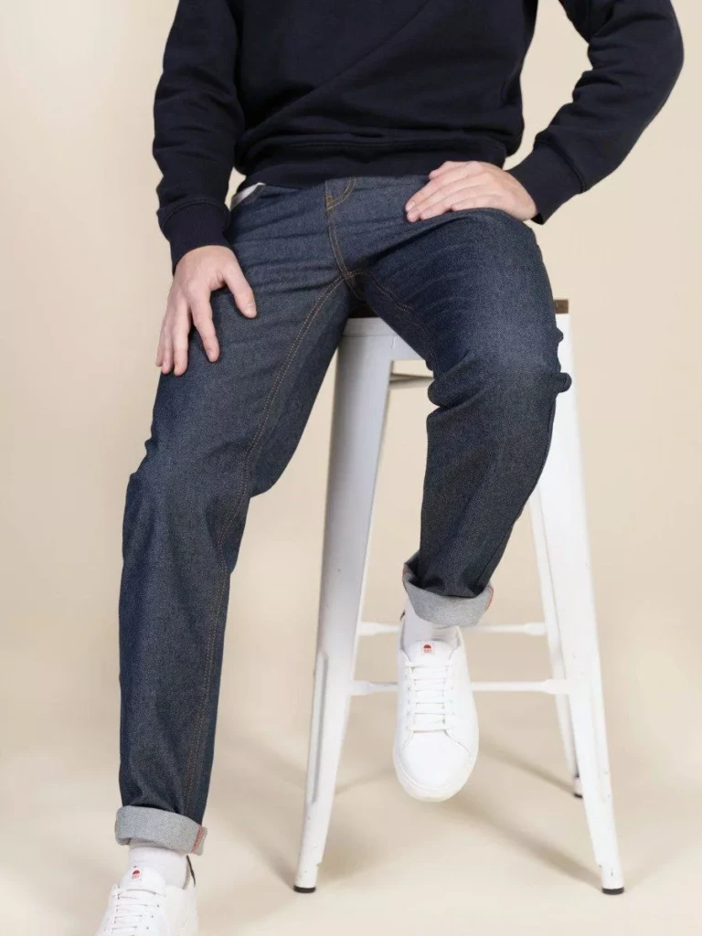 1083 - JEANS AJUSTE ATHLETIQUE 105N coton bio filidenim flex bleu Homme