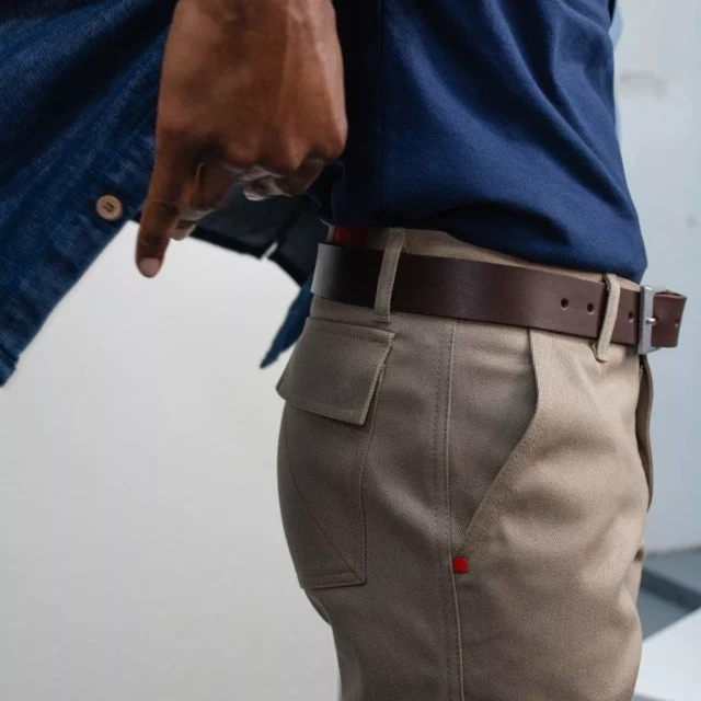 1083 - CARGO DROIT 111N coton bio superdenim uni beige Homme