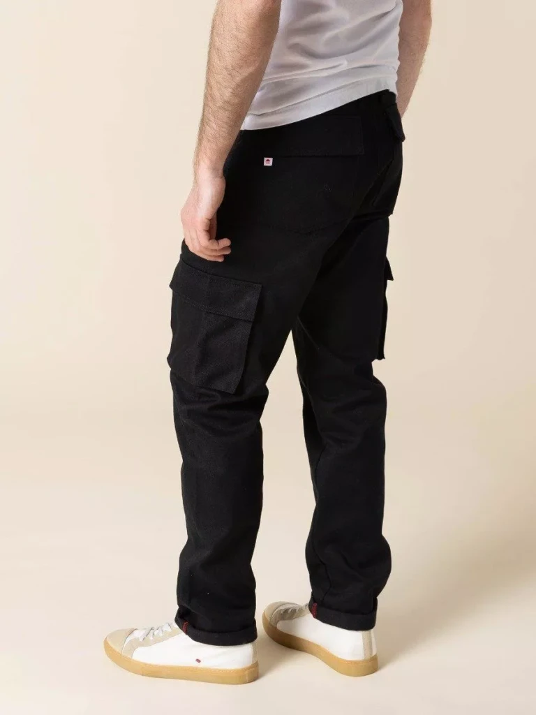 1083 - CARGO DROIT 111N coton bio superdenim uni noir Homme