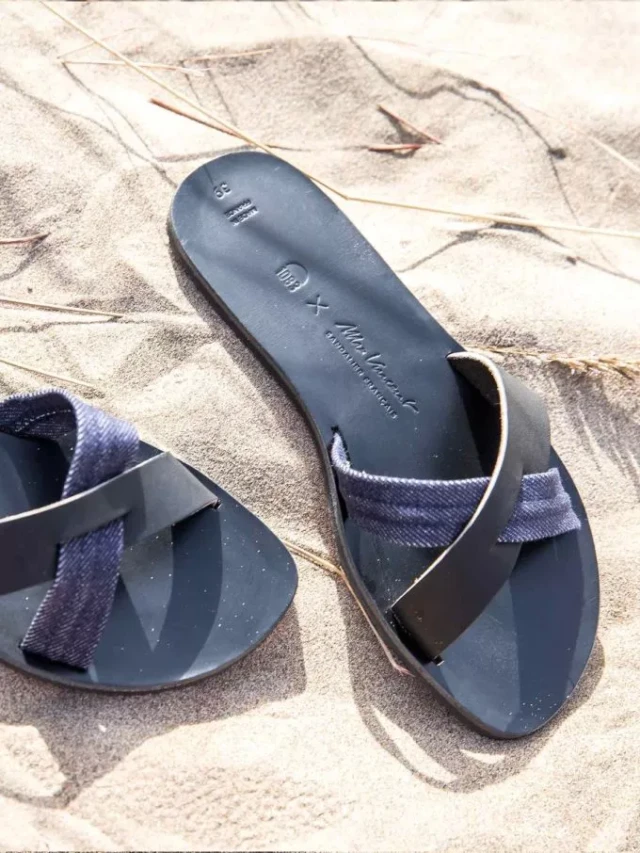 1083 - Claquette noire 928