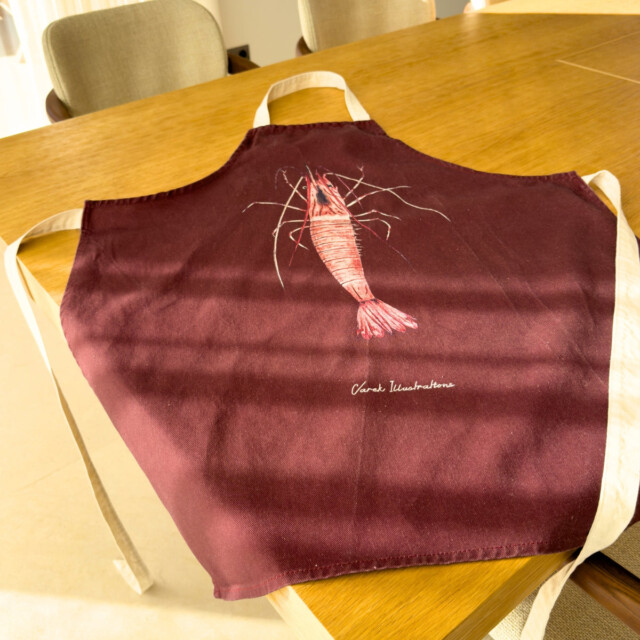 varek.illustrations - Tablier Rouge brun 100% coton : La Crevette
