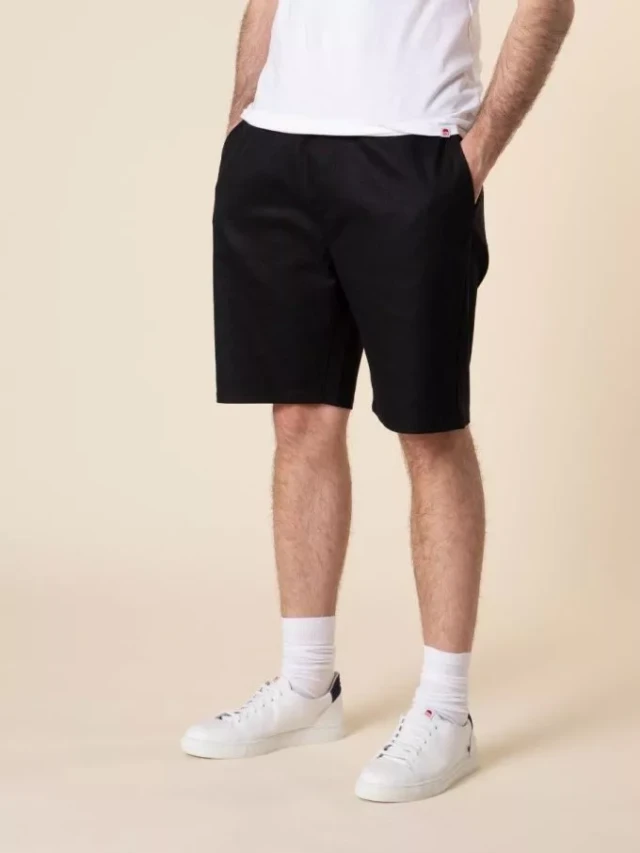 1083 - Joggshort ample 172n