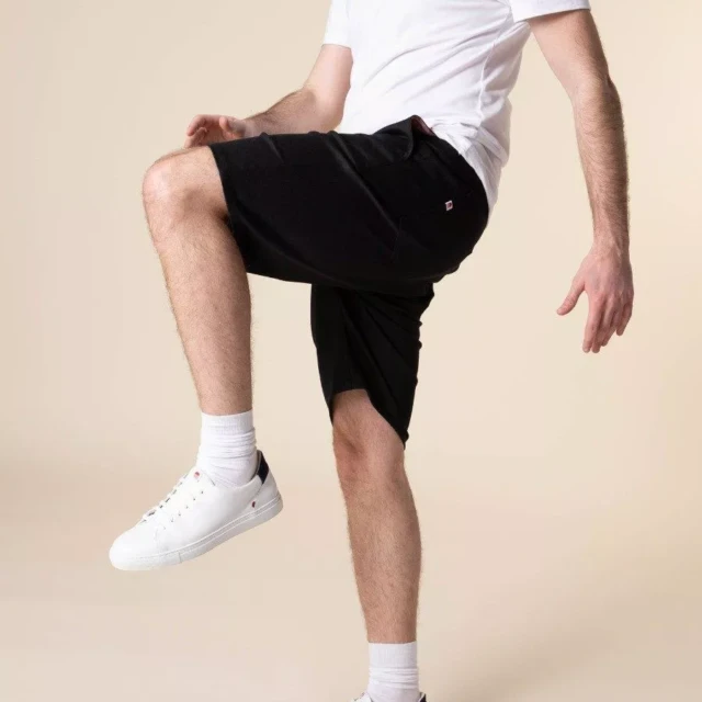 1083 - JOGGSHORT AMPLE 172N coton bio filidenim flex uni noir