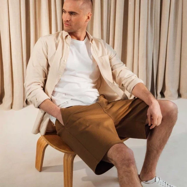 1083 - BERMUDA CHINO LARGE 174N coton bio filidenim flex uni marron clair Homme