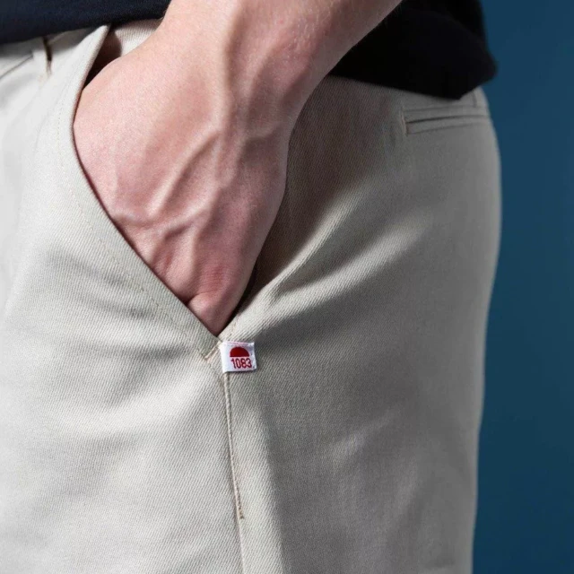 1083 - BERMUDA CHINO LARGE 174N coton bio filidenim flex uni naturel Homme