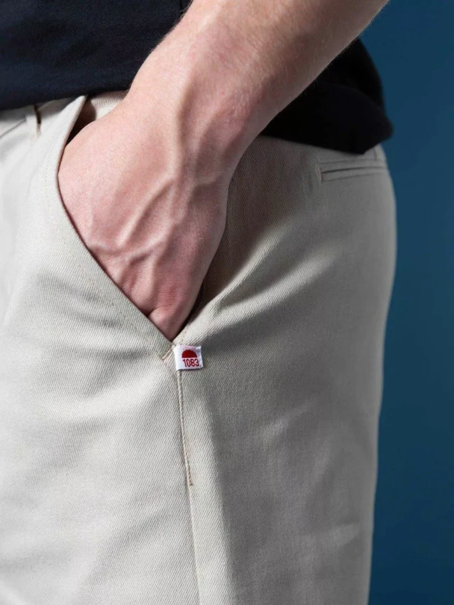 1083 - BERMUDA CHINO LARGE 174N coton bio filidenim flex uni naturel Homme