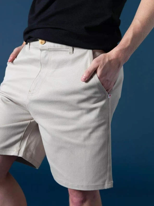 1083 - BERMUDA CHINO LARGE 174N coton bio filidenim flex uni naturel Homme