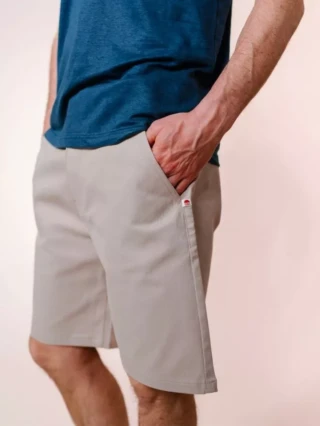 Bermuda chino large 174n par la marque 1083 1083 - Bermuda chino large 174n