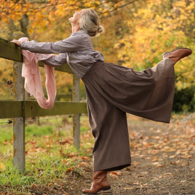 Quintessence - Pantalon Paco - velours milleraies moka