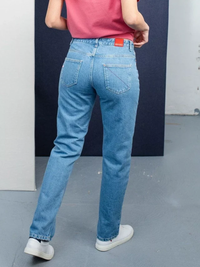 1083 - JEANS DROIT 201N DELAVE  coton bio superdenim indigo clair