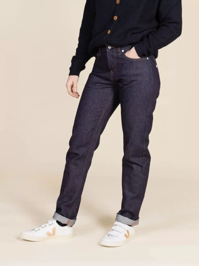 1083 - JEANS DROIT 201N  100 % coton bio superdenim indigo brut Femme