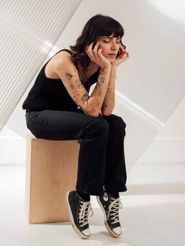 1083 - JEANS BOOTCUT 202N EVASE coton bio superdenim uni noir Femme