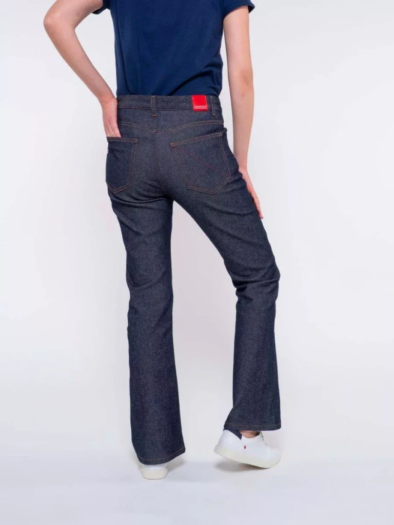 1083 - JEANS BOOTCUT 202N EVASE