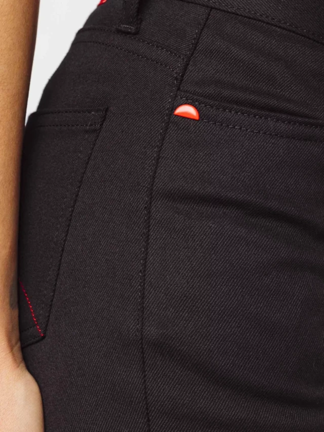 1083 - JEANS SLIM 204H FUSELE taille haute coton bio filidenim flex uni noir
