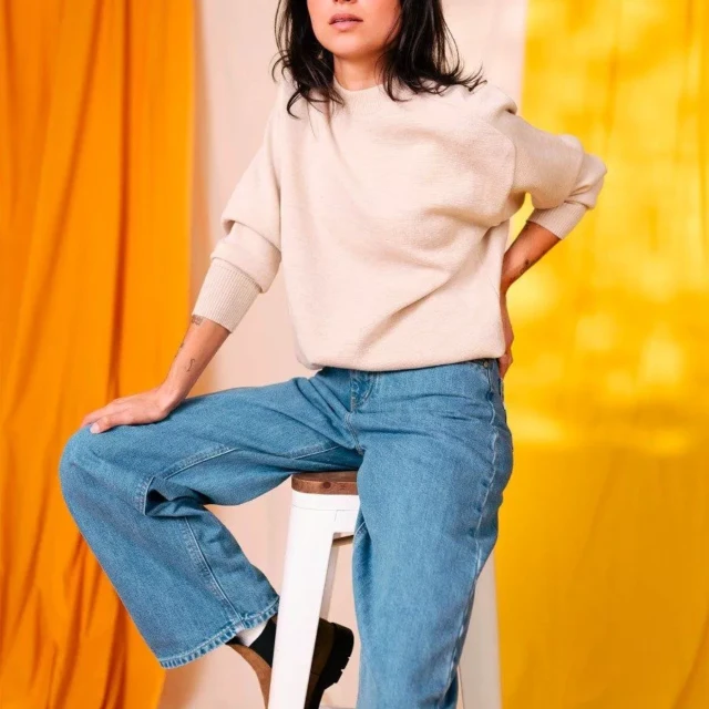 1083 - JEANS LARGE 206H DELAVE 100 % coton bio femme