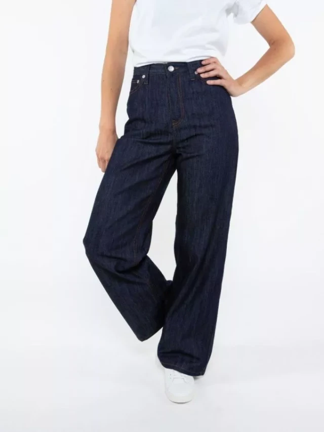 1083 - Jeans large 206h 100 %