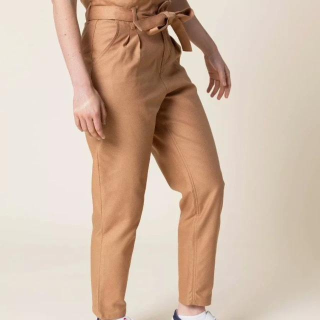 1083 - PANTALON NOUE CAROTTE 209H coton bio uni marron argile