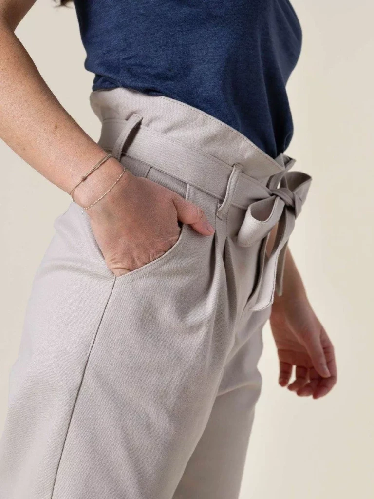 1083 - PANTALON NOUE CAROTTE 209H coton bio uni beige