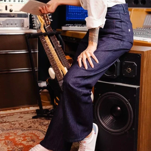 1083 - JEANS LARGE 221H  flex taille haute coton bio indigo brut