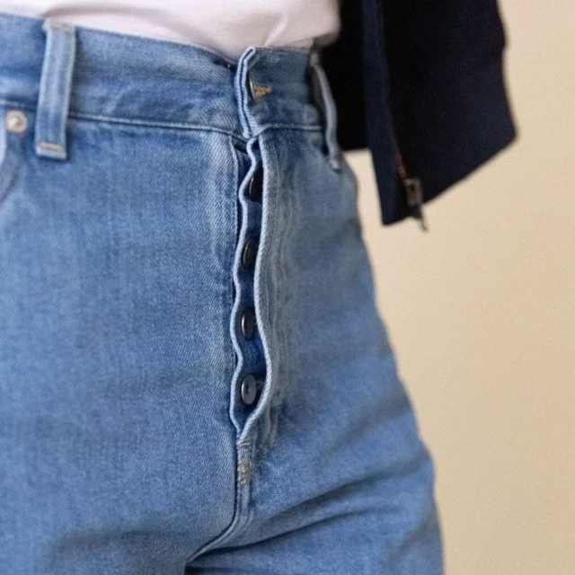 1083 - JEANS BOYFRIEND 224N DELAVE 100 % coton bio indigo clair femme