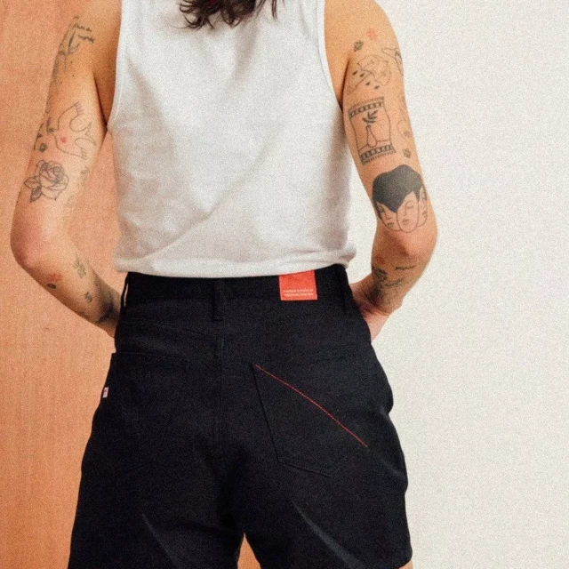 1083 - SHORT JEANS NOIR 276H  taille haute coton bio superdenim Femme