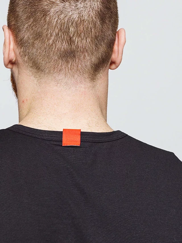 1083 - T-SHIRT COL V 301 UNI coton bio noir Homme