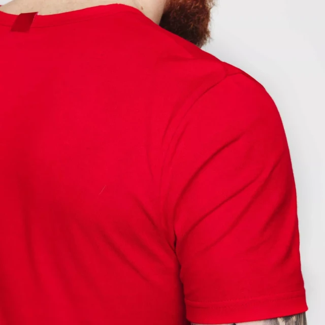 1083 - T-SHIRT COL V 301 UNI coton bio rouge Homme