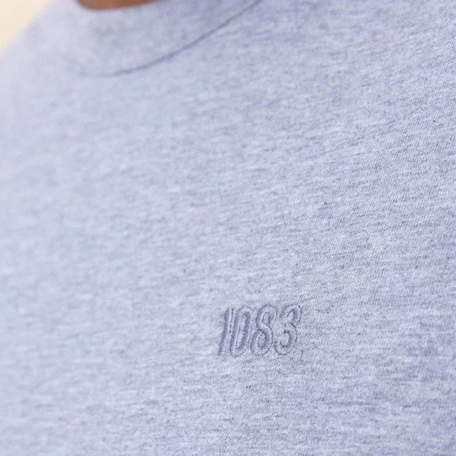 1083 - T-SHIRT DROIT BRODE 304 UNI coton bio gris chiné Homme