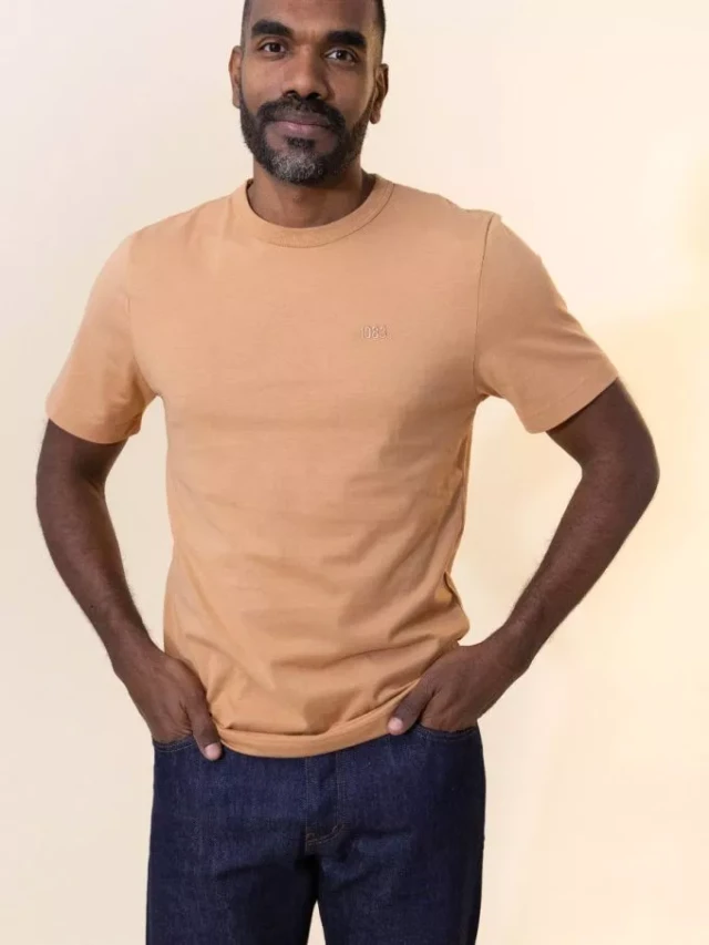 1083 - T-shirt droit brode 304 uni