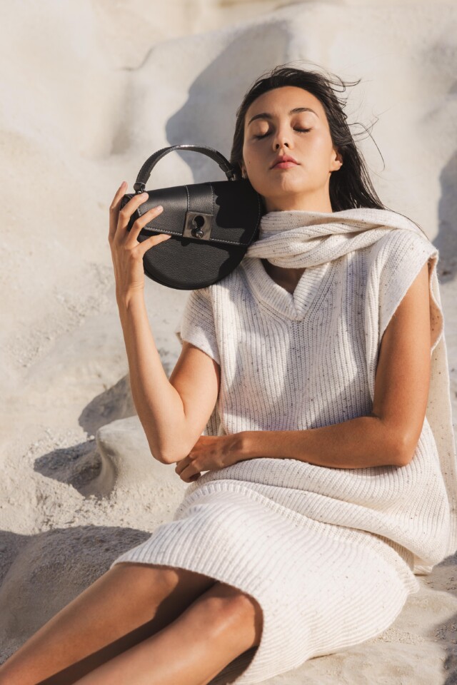 Nodie's - 9915408253270