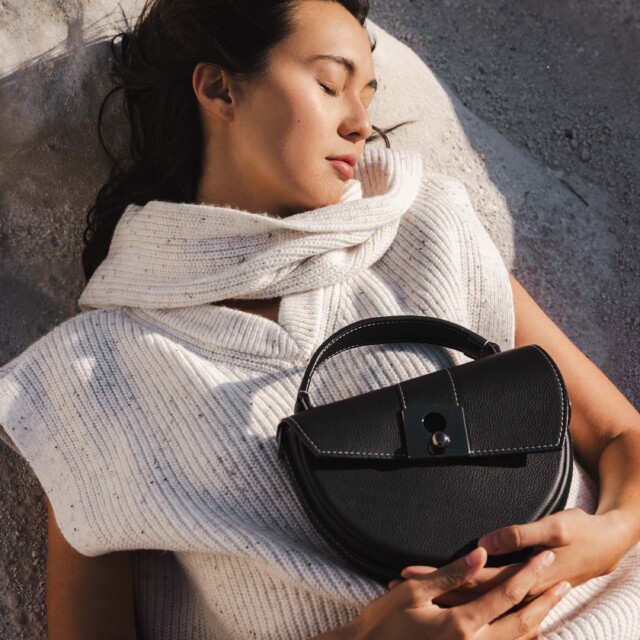 Nodie's - 9915408253270