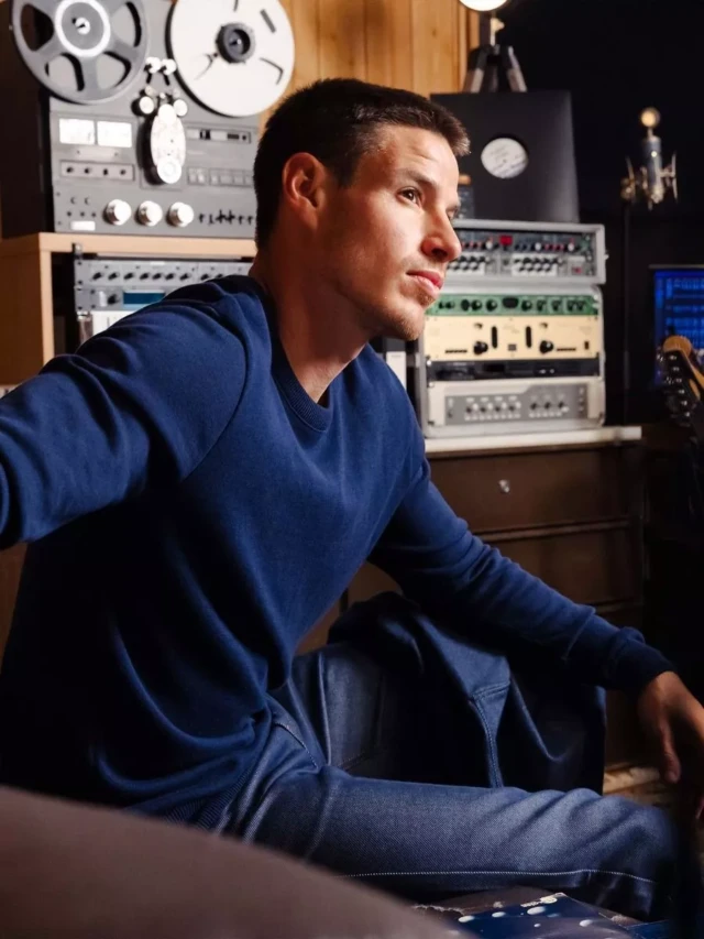 1083 - PULL 701 ESSENTIEL coton bio bleu marine