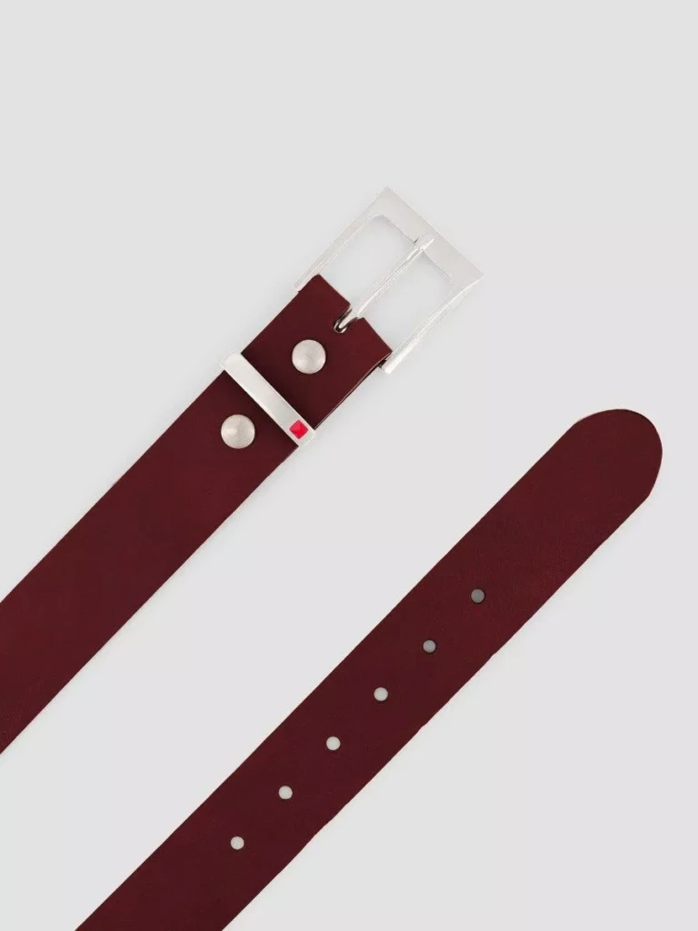 1083 - CEINTURE BOUCLE CARREE 810 cuir bordeaux Unisexe