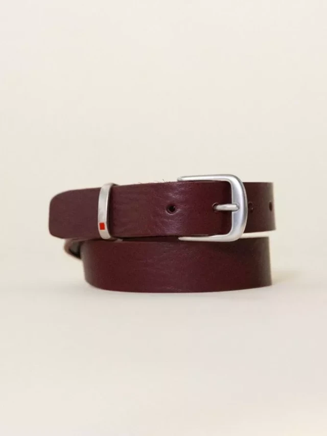 1083 - CEINTURE BOUCLE CARROND 821 cuir bordeaux Unisexe