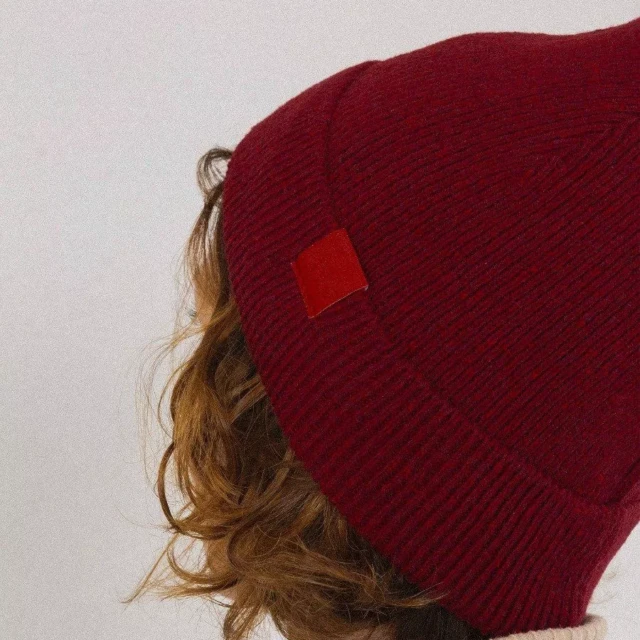 1083 - BONNET 841 coton recycle grenat Unisexe