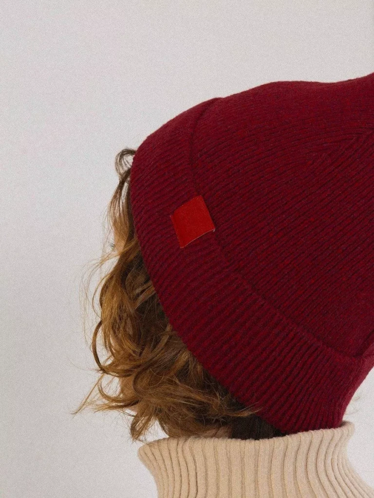 1083 - BONNET 841 coton recycle grenat Unisexe